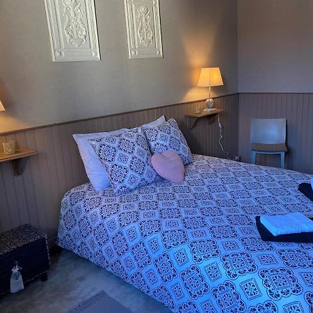 Le Logis De Lancelot Elegant Home City Center Санс Екстериор снимка